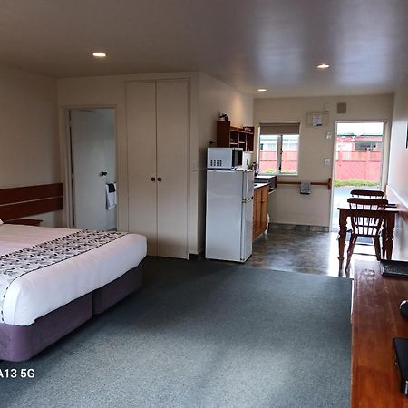 Anatoki Lodge Motel タカカ エクステリア 写真