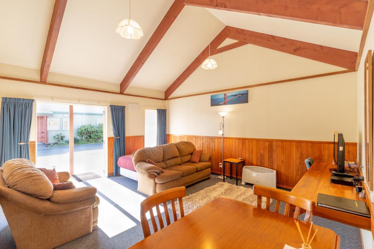 Anatoki Lodge Motel タカカ エクステリア 写真