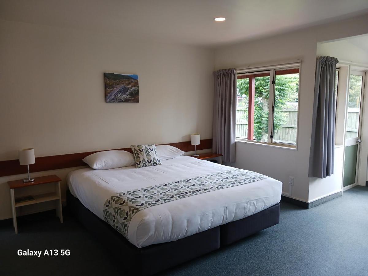 Anatoki Lodge Motel タカカ エクステリア 写真